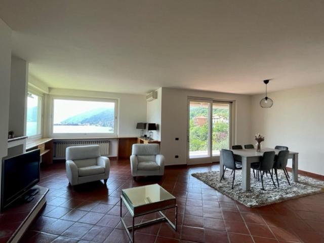 Casa Caponetti Villa Costa Volpino Eksteriør bilde